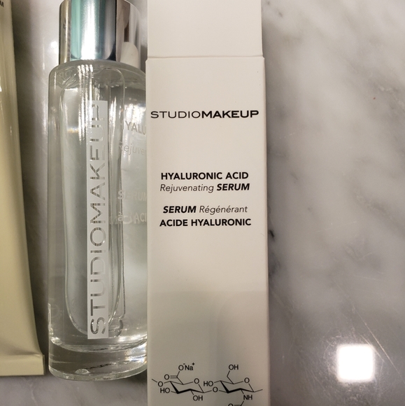 *SOLD*Grown Alchemist & Studio Makeup Bundle - Picture 3 of 3